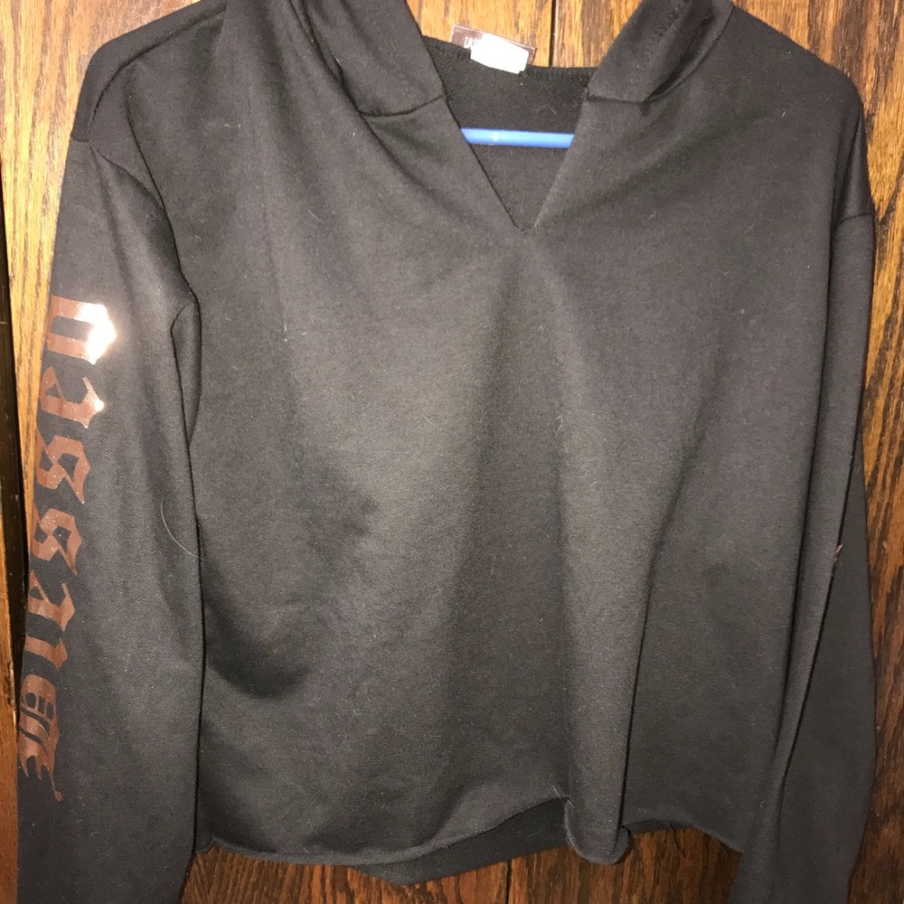 Crop top sweater